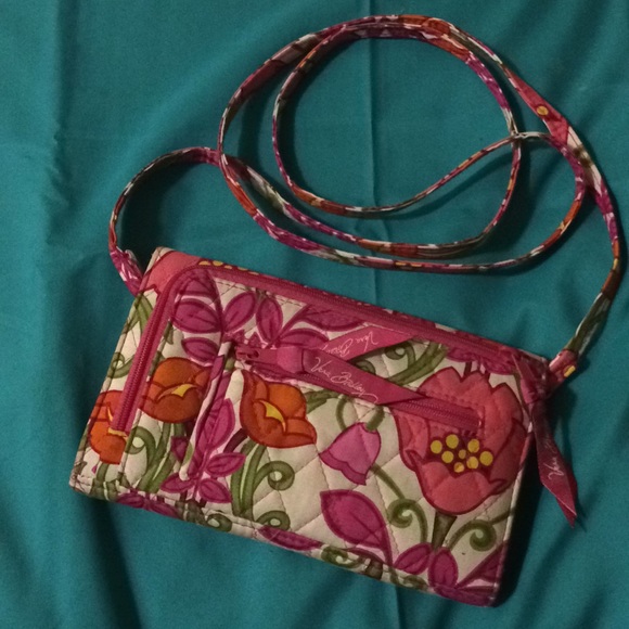 Vera Bradley wallet. - Picture 2 of 3